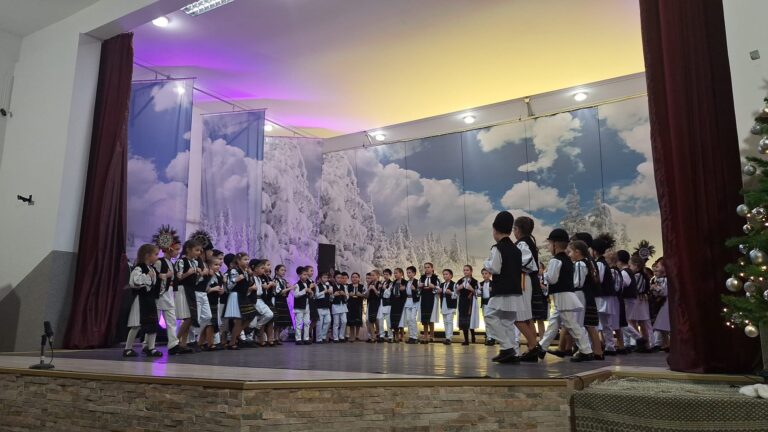 Seara de poveste in Gura Raiului cu colinde