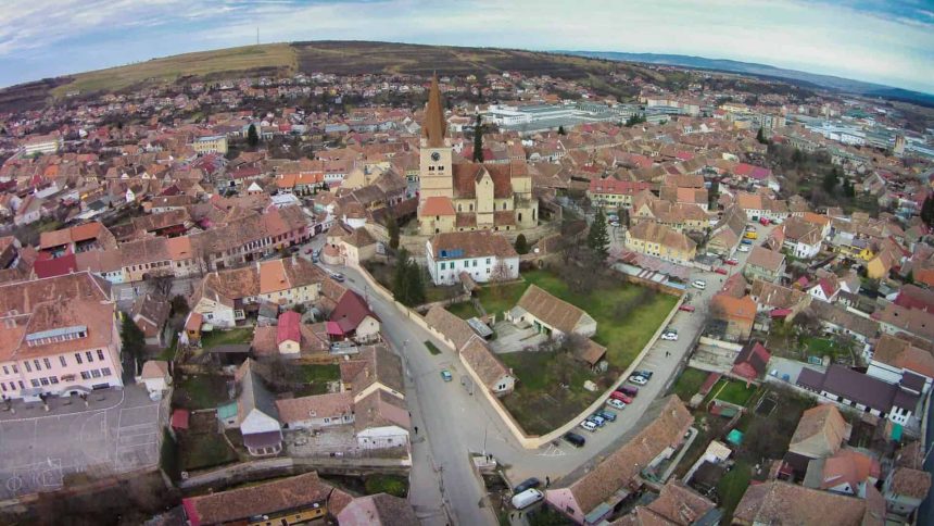 Tanarul care a refuzat semnau politei in arest