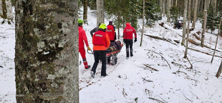 Turist raniti in Muntii Bucegi salvat de salvamontisti