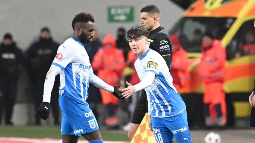 Un sibian a debutat in Superliga la 16 ani