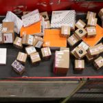 Unda verde pentru taxa de 25 lei pe coletele externe