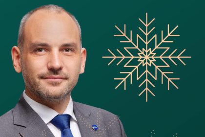 Urari de Craciun de la deputatul Adrian Echert