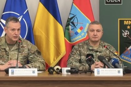 Anunt al Sefului Statului Major la Sibiu Armata poate pregati pana la 10000 de voluntari pentru aparare