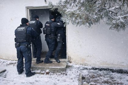 Condamnat la 4 ani si 3 luni de inchisoare prins de policisti in Sibiu