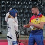 Dup violenele din coli un antrenor din Sibiu discut despre beneficiile sportului Copiii vin cu furie i pleac transformai