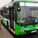 Elevii din Cisnadie solicita un traseu mai eficient al autobuzelor catre Sibiu Primaria si Tursib cauta solutii si alternative