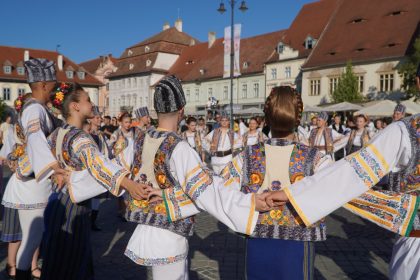 Evenimentele care vor anima Sibiul in 2026 FITS Sibiul de Odinioara si Cantecele Muntilor cap de afis Surpriza anului va fi Festivalul Medieval