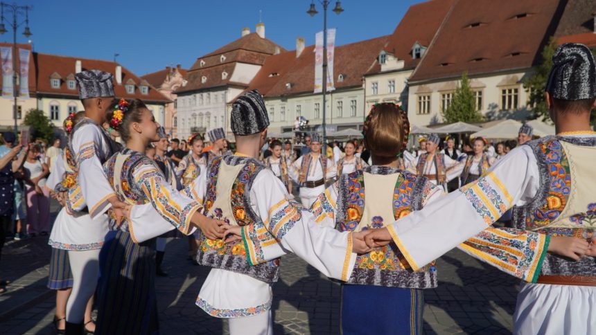 Evenimentele care vor anima Sibiul in 2026 FITS Sibiul de Odinioara si Cantecele Muntilor cap de afis Surpriza anului va fi Festivalul Medieval