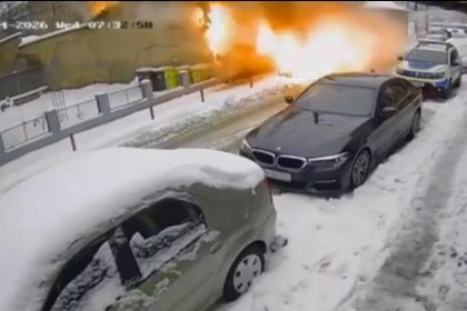 Explozie la politie 3 raniti grav video