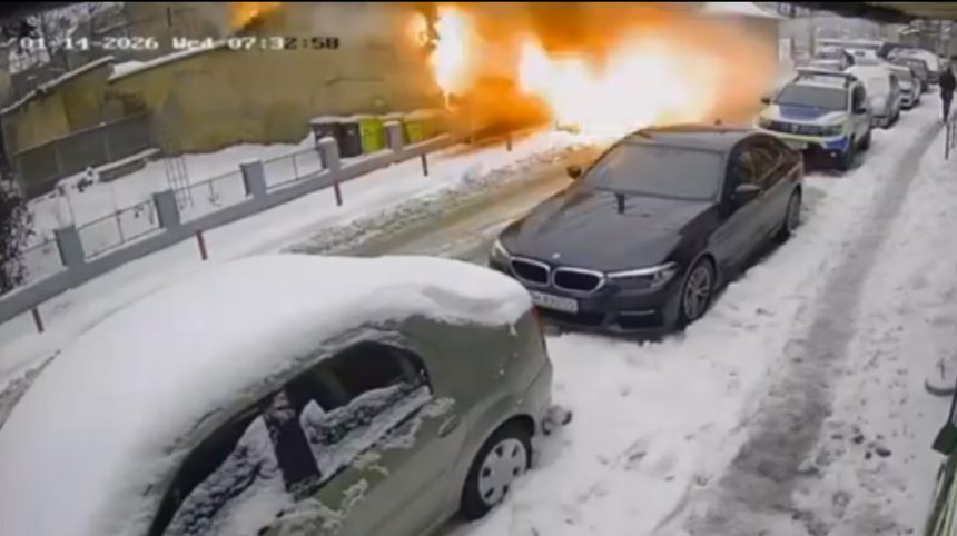 Explozie la politie 3 raniti grav video
