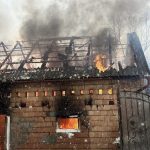 Incendiu puternic la Jina o persoana arsa la spital