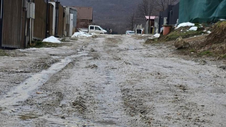 Locatarii de pe strada Carpati solicita modernizarea strazii Primaria Cisnadie explica de ce nu poate interveni