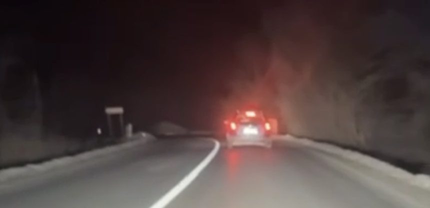 Masina furata din Avrig urmarire de politie in doua judete hotul are 12 ani video