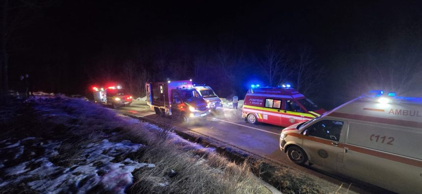 O femeie decedat i 5 rnii bilanul accidentului de duminic de la Poiana Sibiului planul rou a fost dezactivat video foto