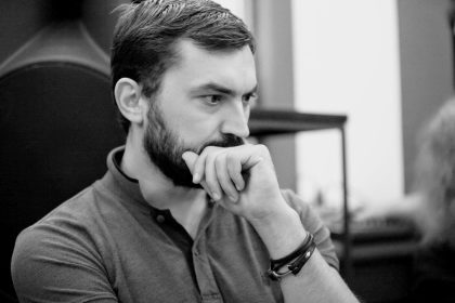 Premiera emotionala la Sibiu Tatal un spectacol despre amintiri dragoste si despartire