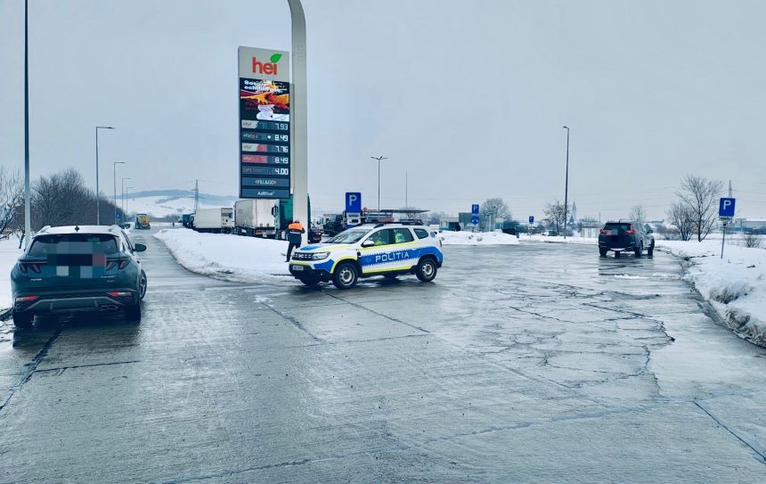 Razie pe autostrada la Sibiu zeci de vitezomani sanctionati si permise confiscate