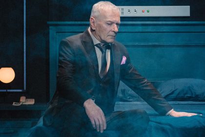 Spectacolul TNRS Lungul drum al zilei catre noapte in premiera in SUA