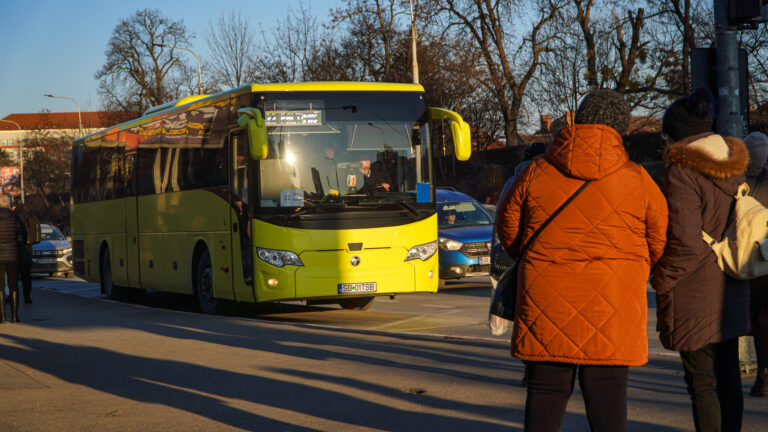 Un sibian de 43 de ani a decedat in autobuz