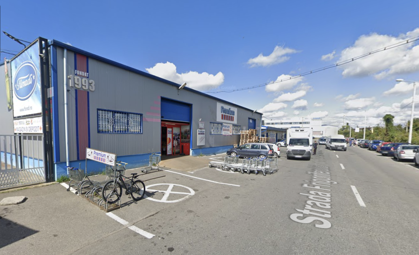 scena socante intr un magazin din sibiu o femeie agresata de sot in fata clientilor