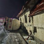 Alerta pe DN1 la Scoreiu cistern cu gaz rsturnat mai muli oameni evacuai din locuine video