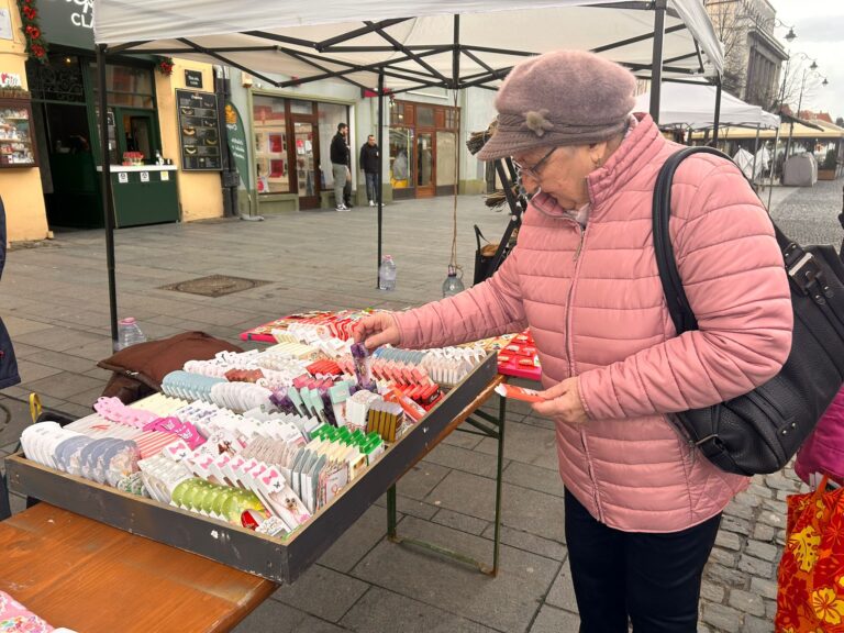Au fost lansate primele martisoare pe Balcescu cele handmade si cele de 3 lei foarte cautate
