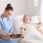 Bolnavii oncologici si cronici vor beneficia de protectie prima zi de concediu medical va fi remunerata