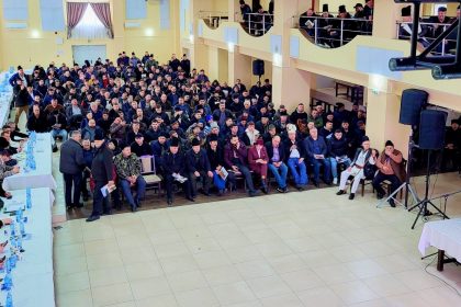 Ciobanii din intreaga tara sau reunit la Jina Mesaj de unitate si cerinte clare pentru salvarea oieritului