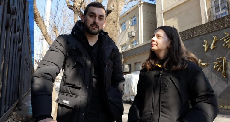 Doi turisti romani interzisi in Rusia pana in 2076 Ne au dezbracat si ne au escortat ca pe niste infractori