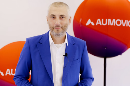 Dr Liviu Balan devine la un an de la numirea sa ca director general al companiei in Romania si conducator al Aumovio Sibiu