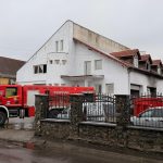 Incendiu la un garaj auto din Sibiu Un buggy electric a fost cuprins de flacari