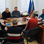 Intalnire de gradul zero intre primarul Cisna diei si reprezentantii Academiei de Fotbal si Tenis Orl atan Vor aduce o propunere