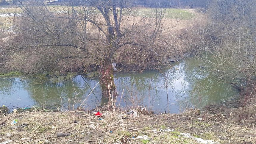 Interventie de urgenta la Chirpar autoritile demoleaza barajele construite de castori dupa tragedia celor doi copii