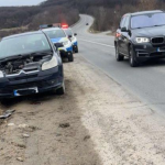 Masina vandalizata pe DN1 in apropiere de Sibiu de Ziua Indragostitilor i au furat catalizatorul si capota foto