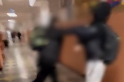 Masuri severe pentru cei doi elevi implicati in incidentul de la Scoala 21 nota 4 la purtare si risc de exmatriculare