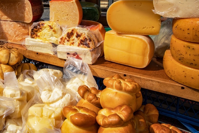 Produse locale sau produse industriale de ce este importanta alegerea noastra