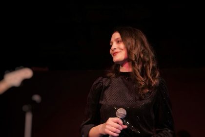 Profesoara de canto din Sibiu participanta la Eurovision Maria este optimista Sper sa castig