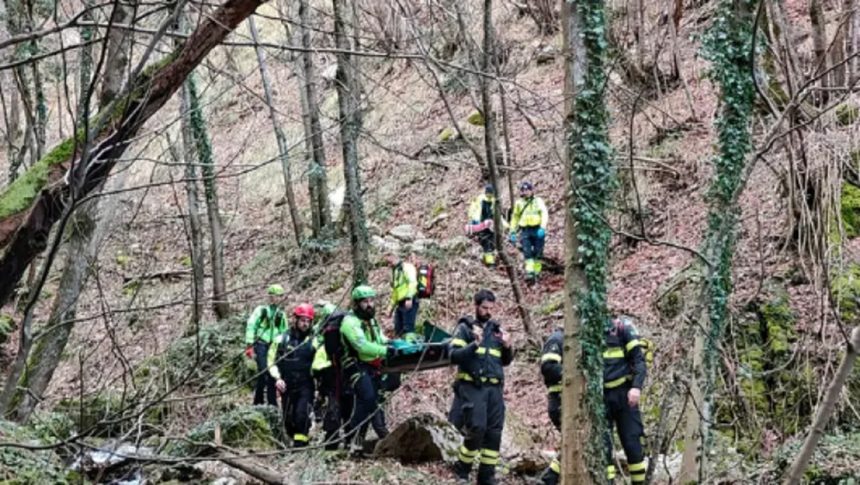 Roman dispasit din ianuarie gasit mort la cascadele Tre Santi din Italia