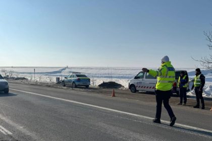 Tanar din Alba surprins fara permis conducand pe DN1 in judetul Sibiu