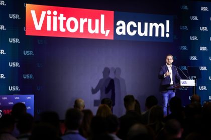 USR lanseaza planul strategic Romania 2036 la Congresul de la Sibiu Masuri pentru combaterea declinului demografic si pentru abordarea impactului inteligentei artificiale in Romania