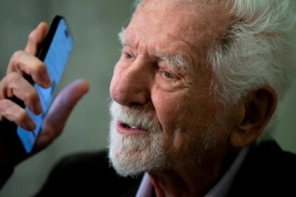 Val de inselaciuni telefonice la Sibiu politia ofera explicatii detaliate despre modul de actiune al infractorilor video