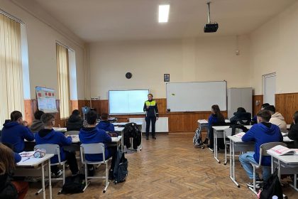 Violenta in scoli examinat de autoritati 12 cazuri de agresiuni raportate in judetul Sibiu