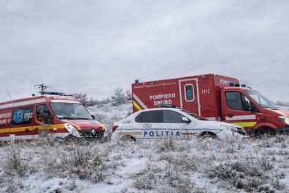 accident rutier in mediash doua persoane ranite in urma coliziunii dintre 3 masini