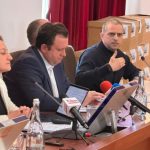 scandal la dezbaterea despre noul spital judetean din sibiu deputatul psd bogdan trif s a retras de la masa discutiilor video