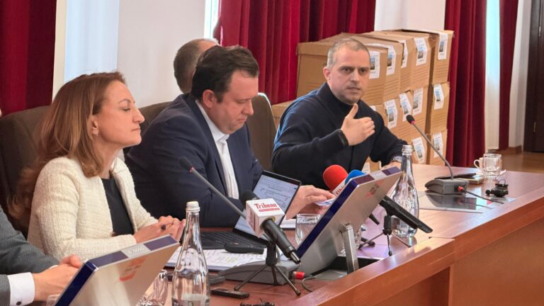 scandal la dezbaterea despre noul spital judetean din sibiu deputatul psd bogdan trif s a retras de la masa discutiilor video