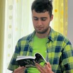 tinerii scriitori provocati la sibiu poezie proza si in premiera literatura creata cu ajutorul ai