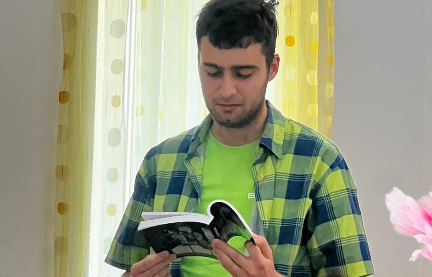 tinerii scriitori provocati la sibiu poezie proza si in premiera literatura creata cu ajutorul ai