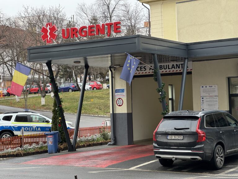 Accident pe Stefan cel Mare biciclist lovit de usha unui sofer neatentionat