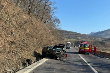 Accident pe Valea Oltului O soferita ar fi adormit la volan