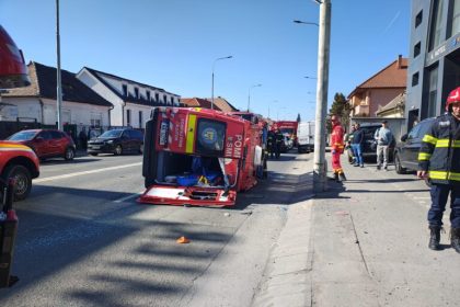 Accidentul ambulantei rasturnate la Sibiu SMURD ul avea activat semnalele acustice si luminoase