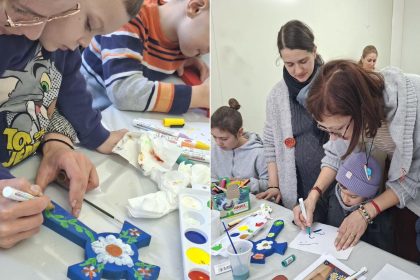 Actiune speciala la biserica din curtea Spitalului Judetean Sibiu cruci pictate de copii donate in saloanele pacientilor foto